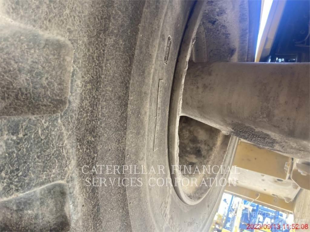 CAT 962M 轮式装载机