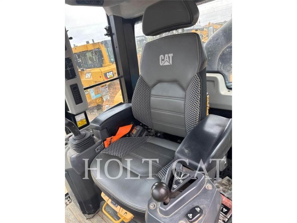 CAT 963 履带式装载机