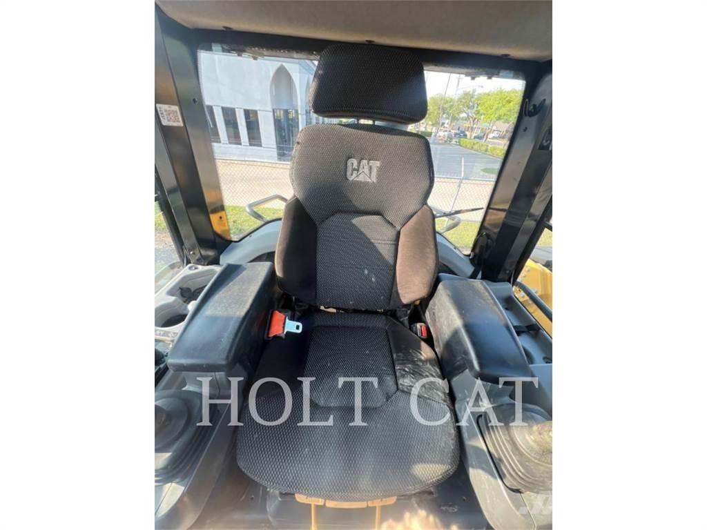 CAT 963 履带式装载机