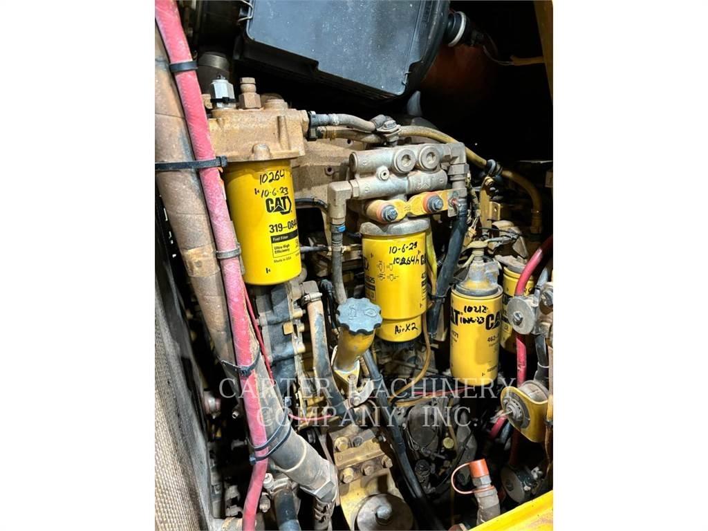CAT 963D WASTE 履带式装载机