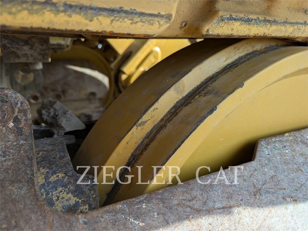 CAT 963K 履带式装载机