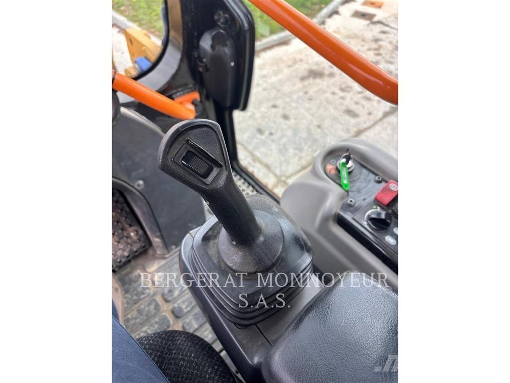 CAT 963K 履带式装载机