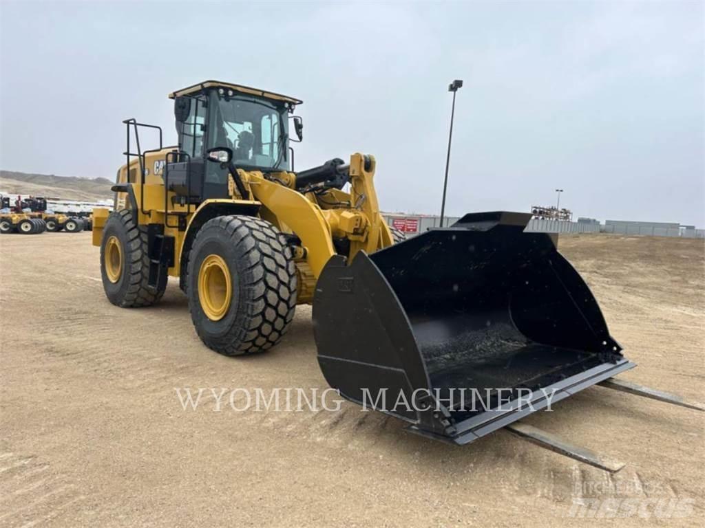 CAT 966 轮式装载机