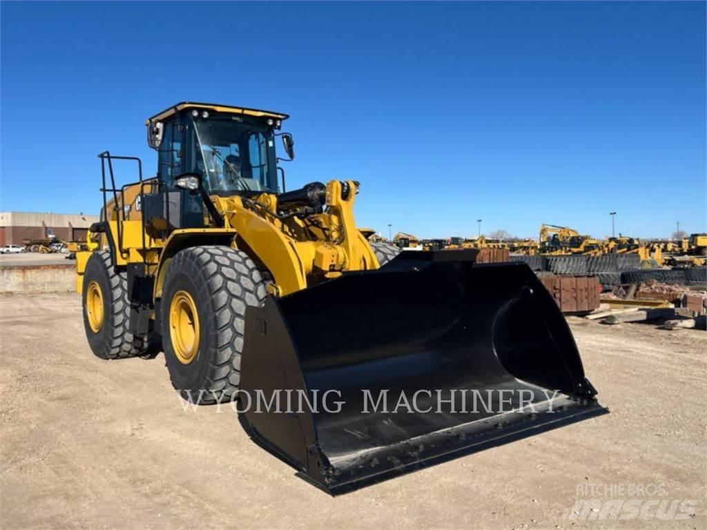 CAT 966 轮式装载机