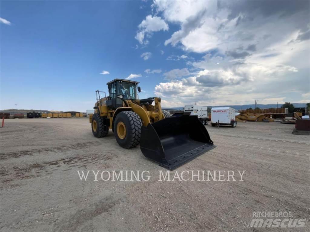 CAT 966 轮式装载机