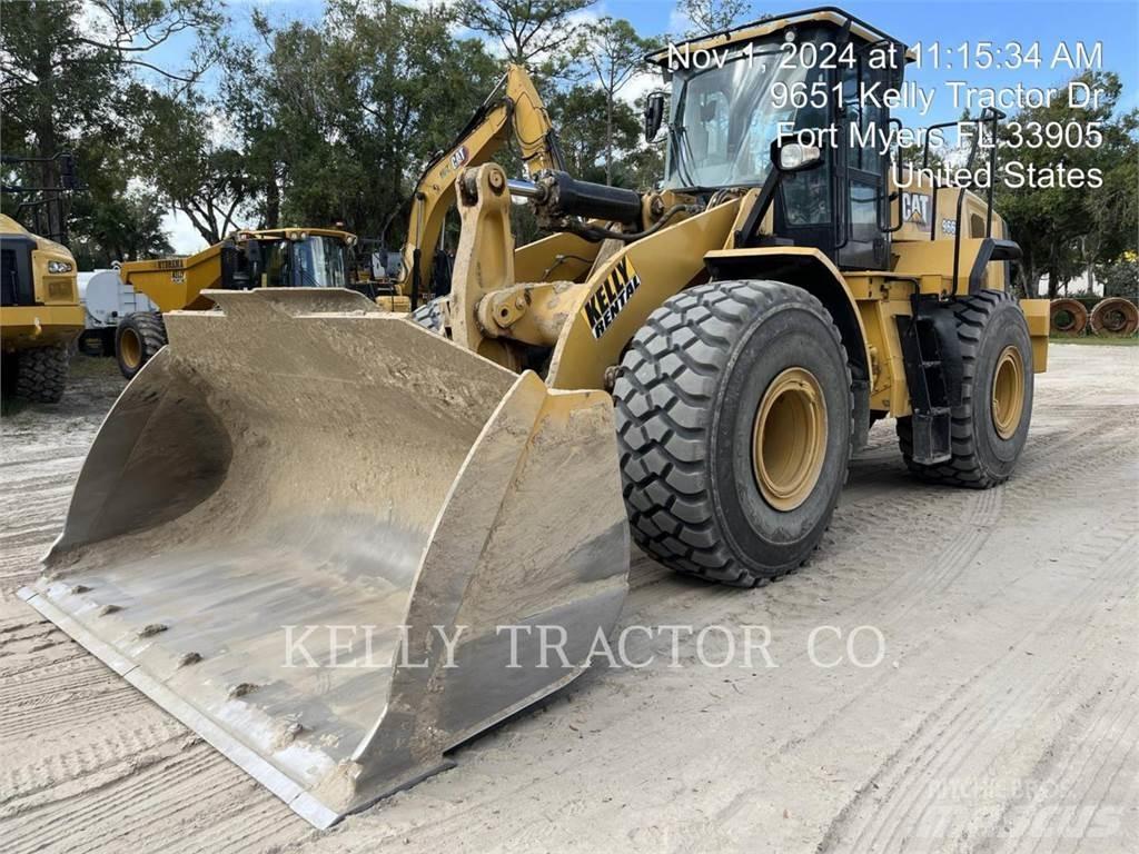CAT 966 轮式装载机