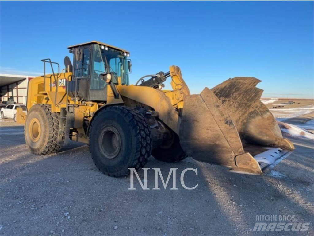 CAT 966 轮式装载机