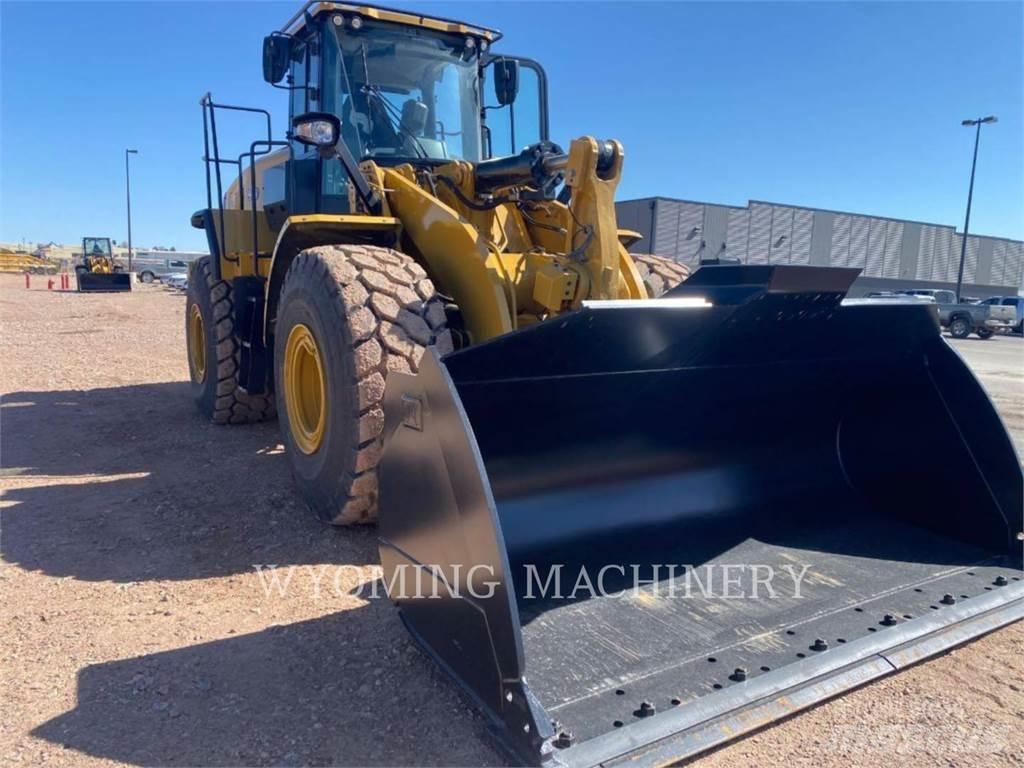 CAT 966 轮式装载机