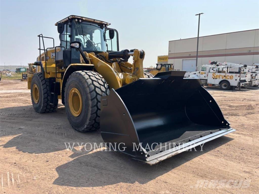 CAT 966 轮式装载机