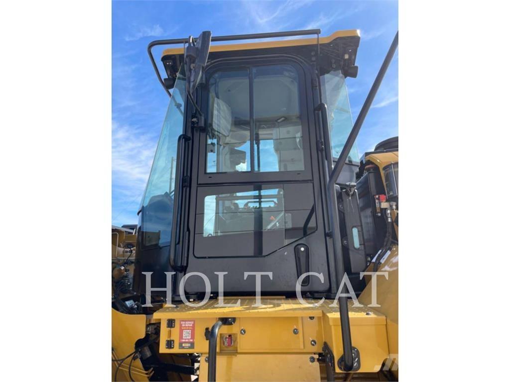 CAT 966 QC 轮式装载机