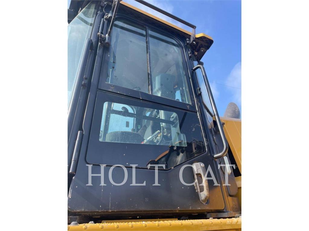 CAT 966 QC 轮式装载机