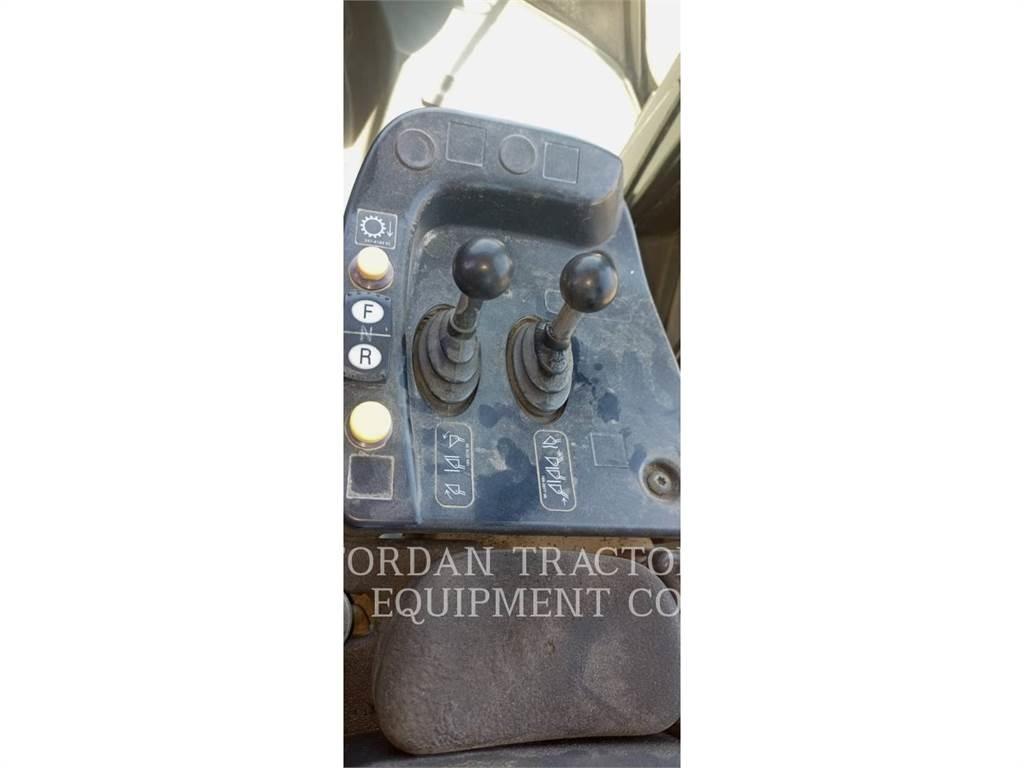 CAT 966H 轮式装载机