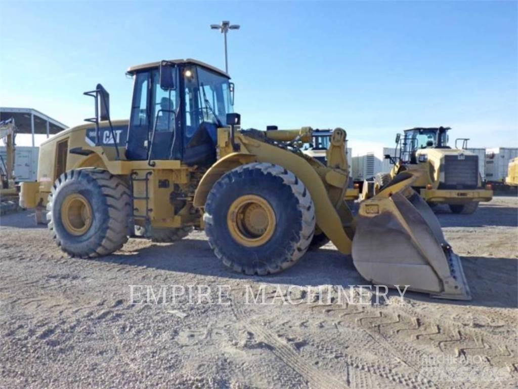 CAT 966H 轮式装载机