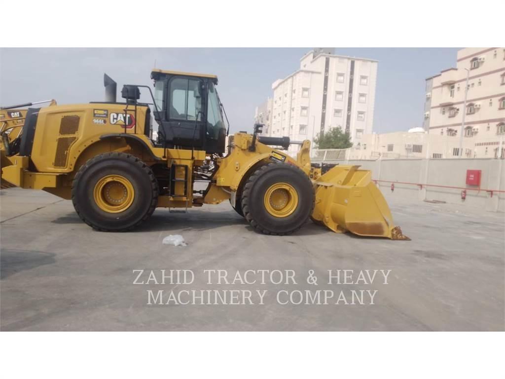CAT 966L 轮式装载机