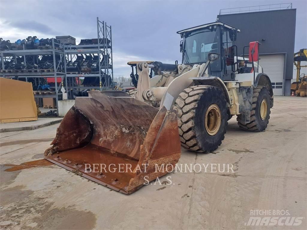 CAT 966M 轮式装载机
