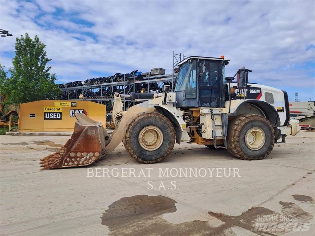 CAT 966M 轮式装载机