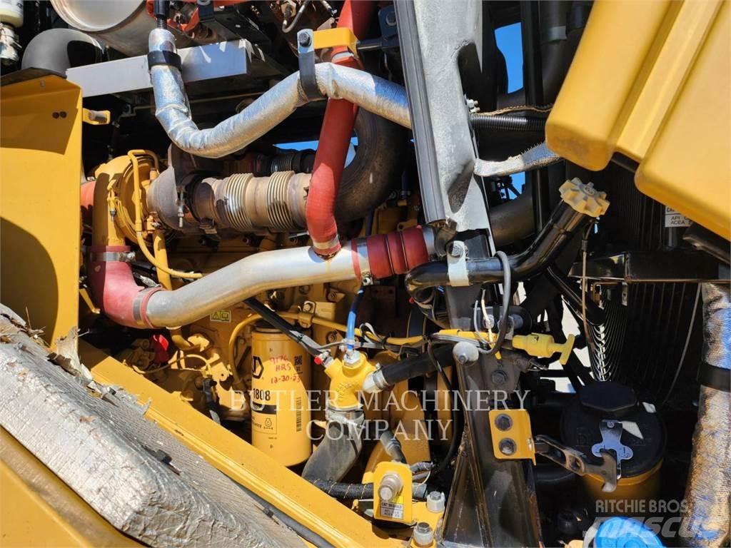 CAT 966M 轮式装载机