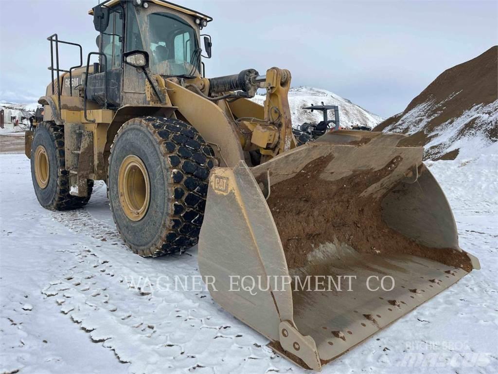 CAT 966M 轮式装载机