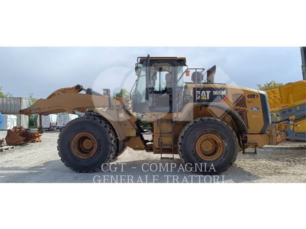CAT 966M 轮式装载机