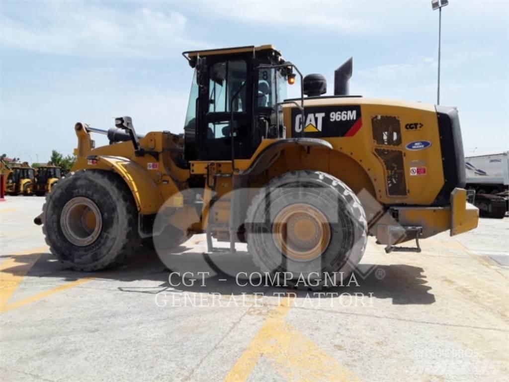 CAT 966M 轮式装载机