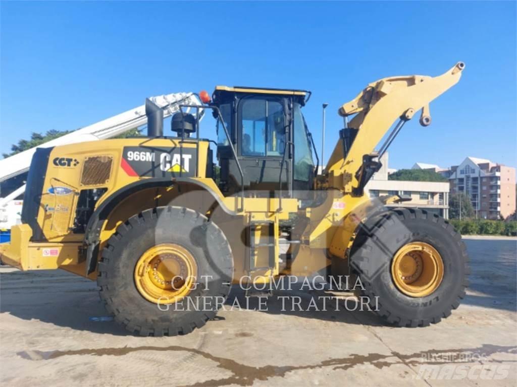 CAT 966M 轮式装载机