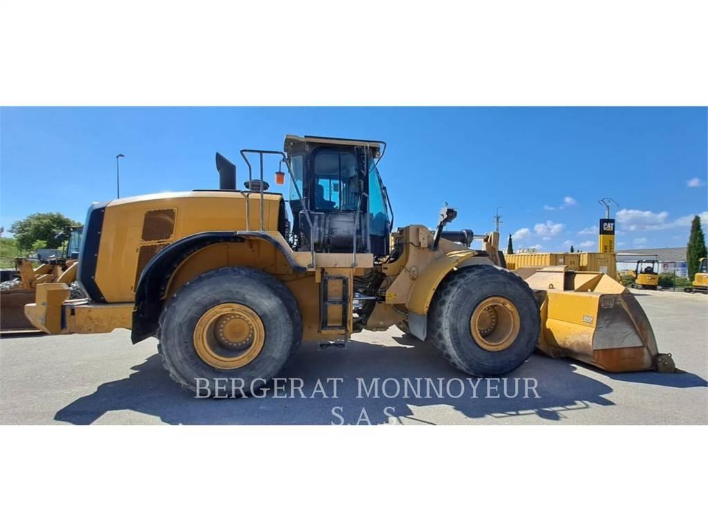 CAT 966M 轮式装载机