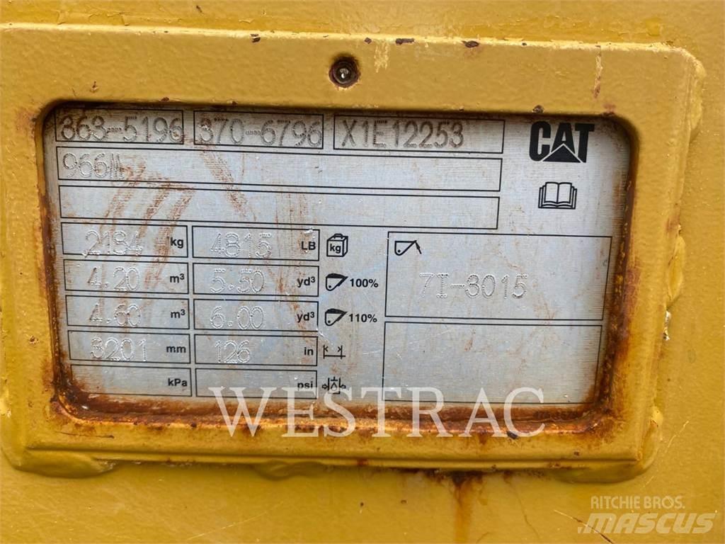 CAT 966M 轮式装载机
