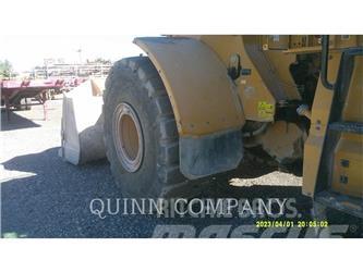 CAT 966M 轮式装载机