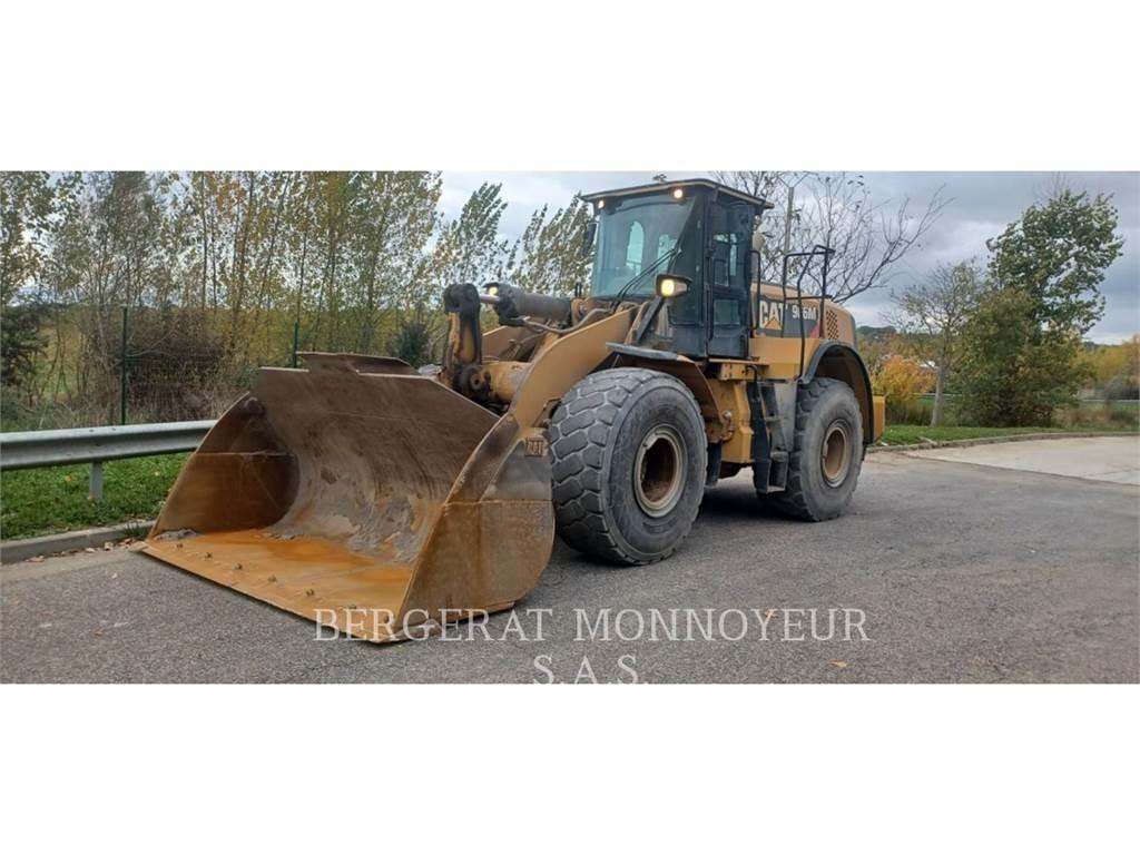 CAT 966M 轮式装载机