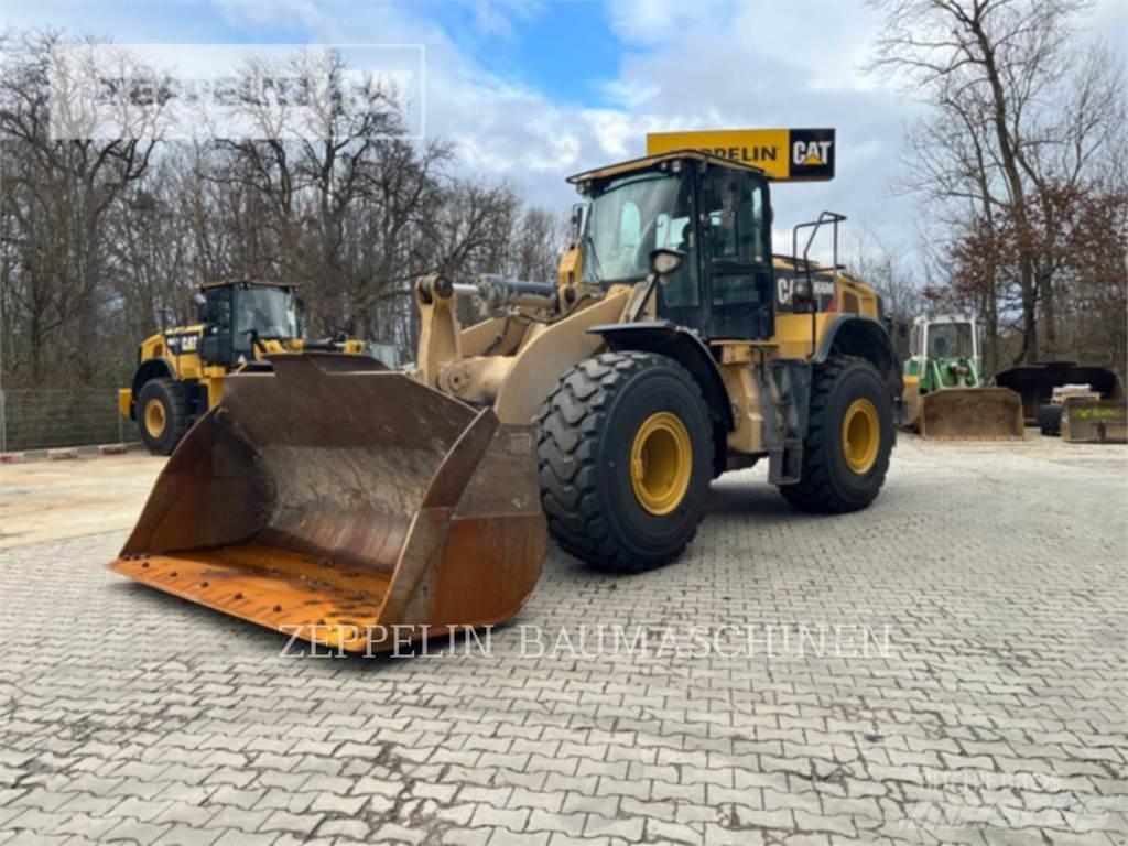 CAT 966M 轮式装载机