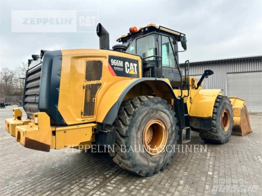 CAT 966M 轮式装载机