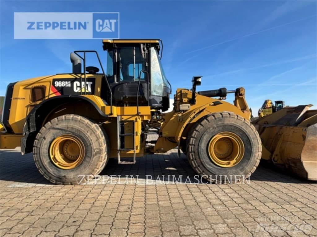 CAT 966M 轮式装载机