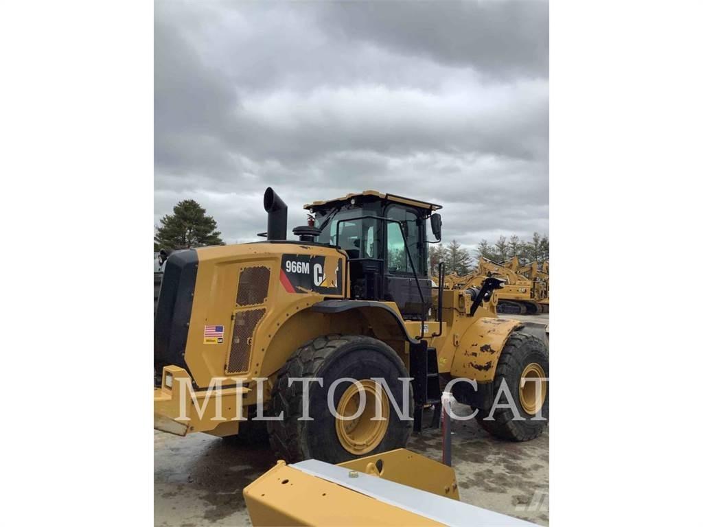 CAT 966M 轮式装载机