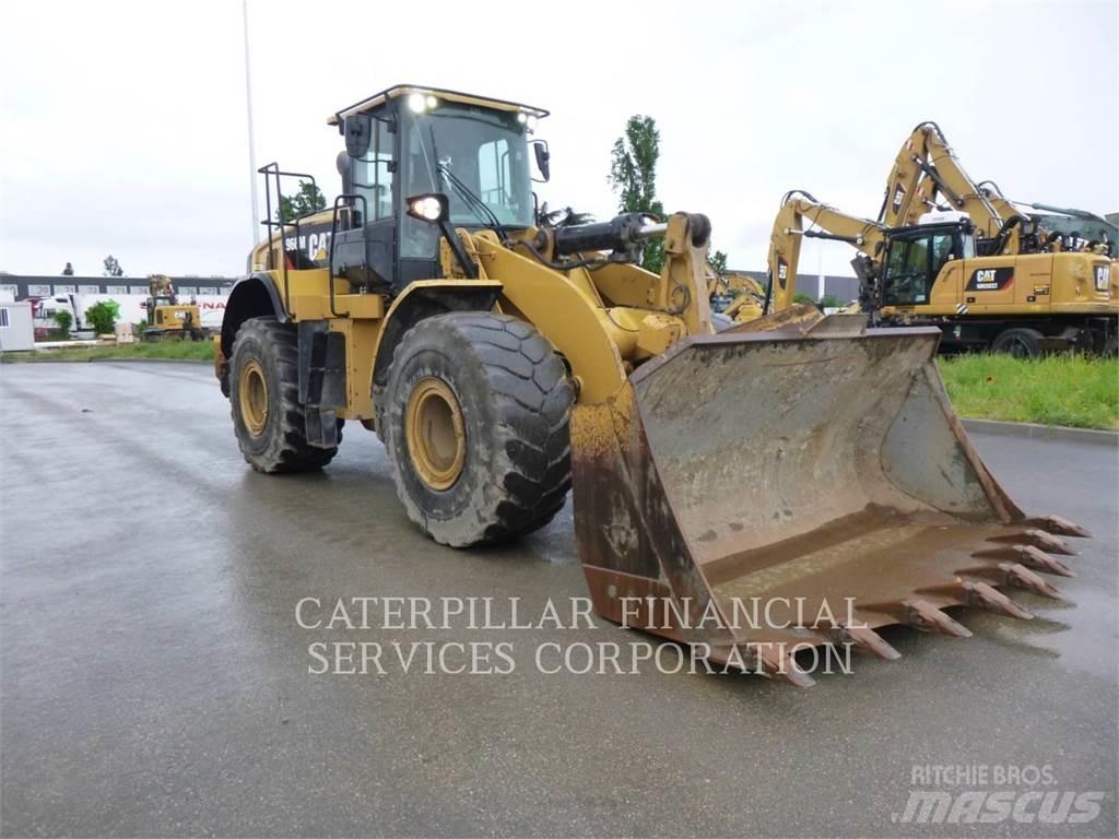 CAT 966M 轮式装载机