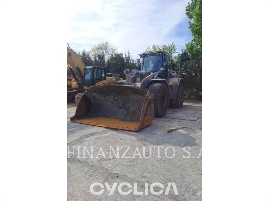 CAT 966M 轮式装载机
