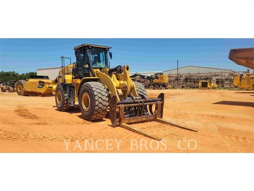 CAT 966M 轮式装载机