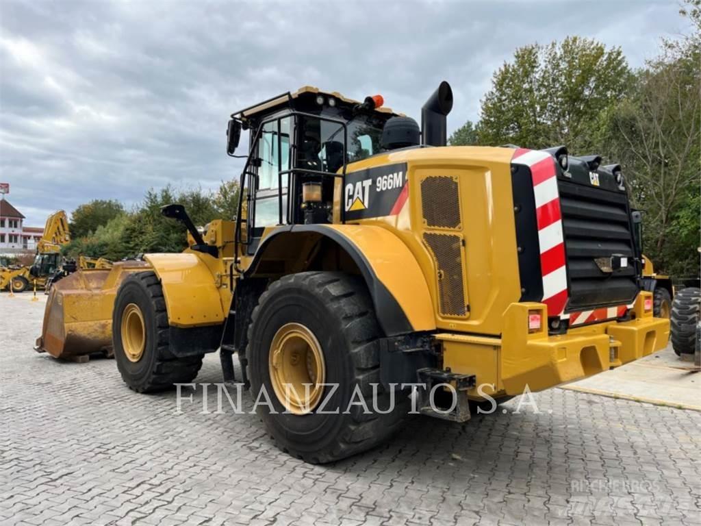 CAT 966M 轮式装载机