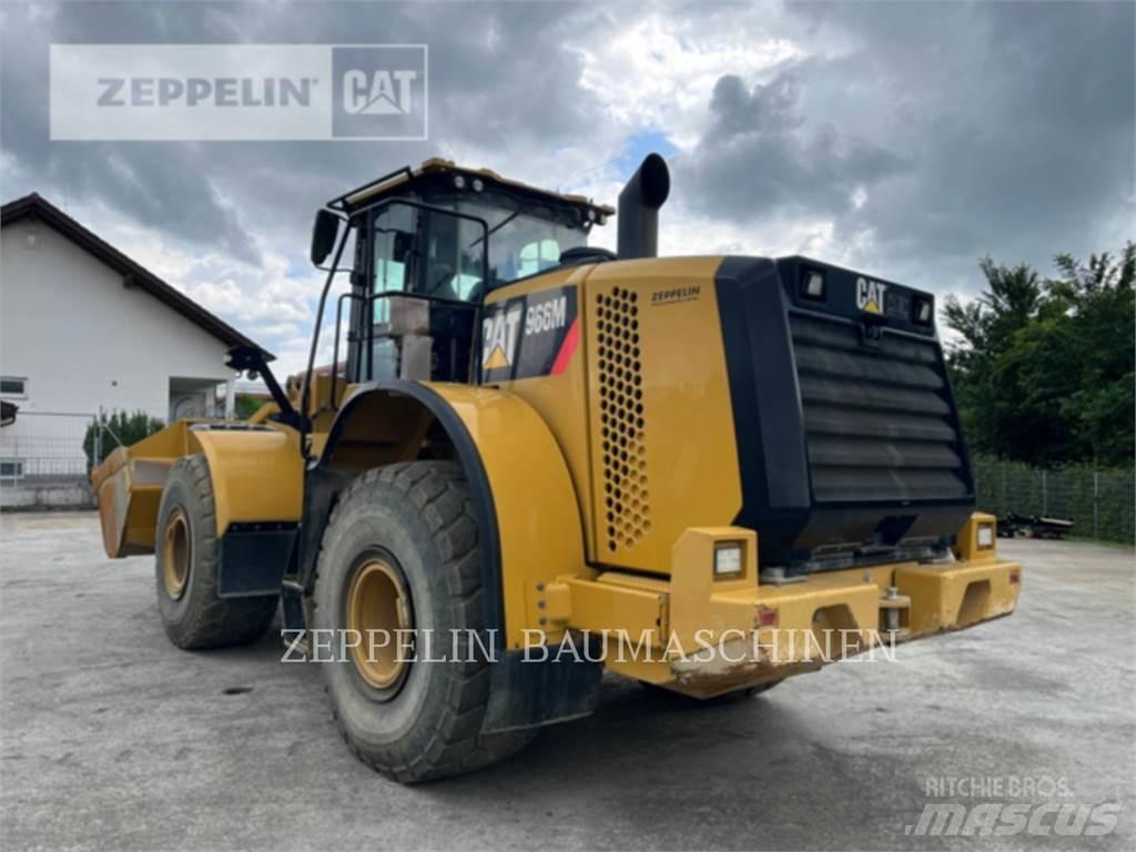 CAT 966M 轮式装载机