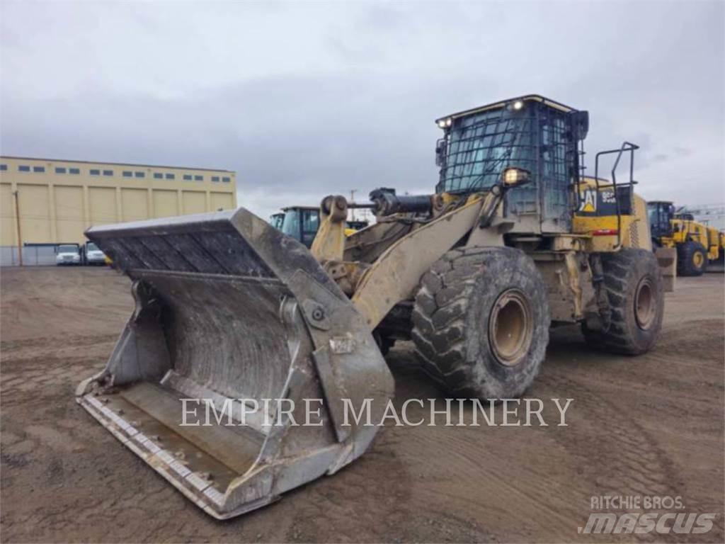 CAT 966M 轮式装载机