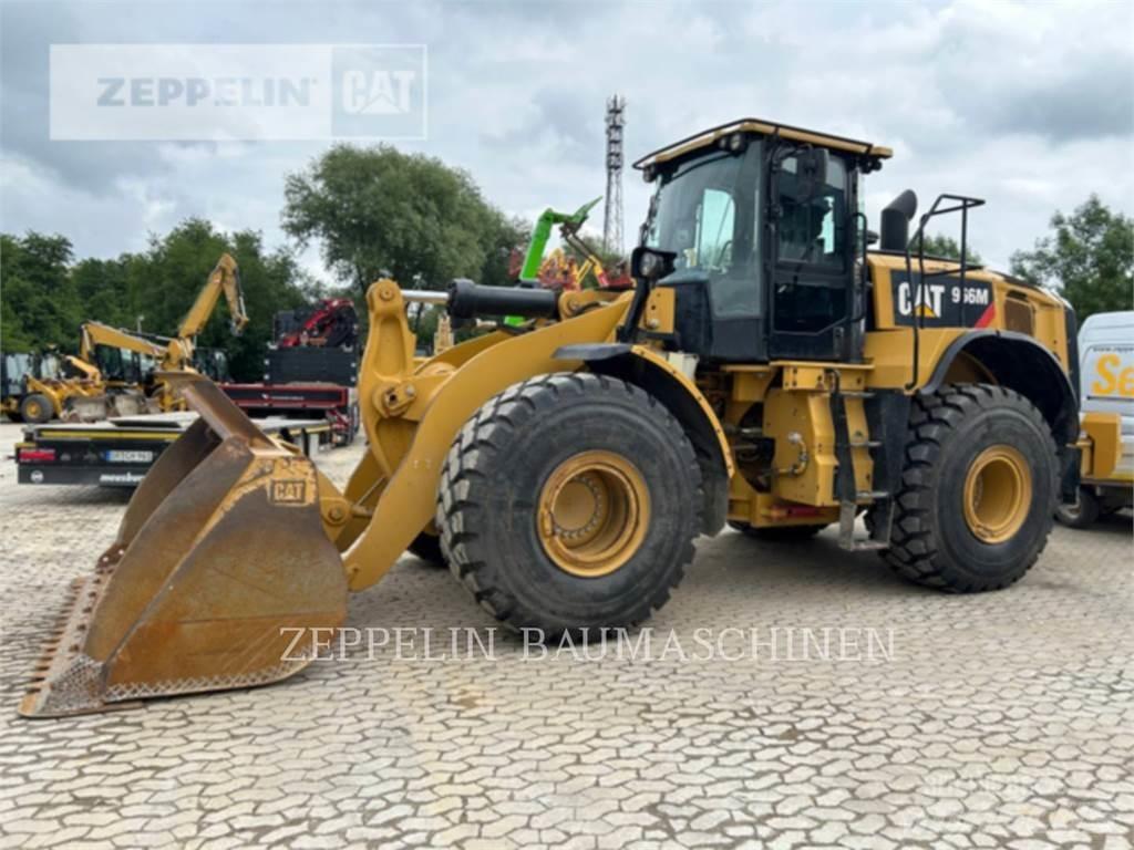 CAT 966M 轮式装载机
