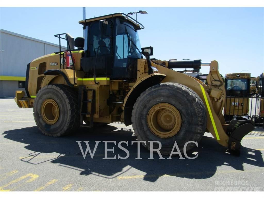 CAT 966M 轮式装载机