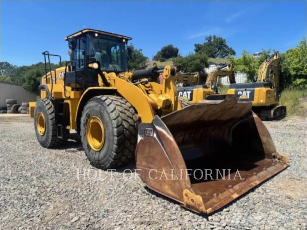 CAT 966M 轮式装载机