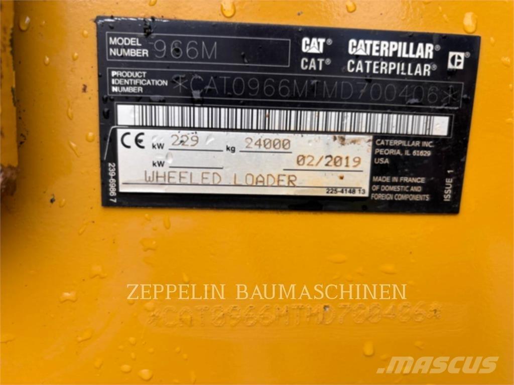 CAT 966M 轮式装载机