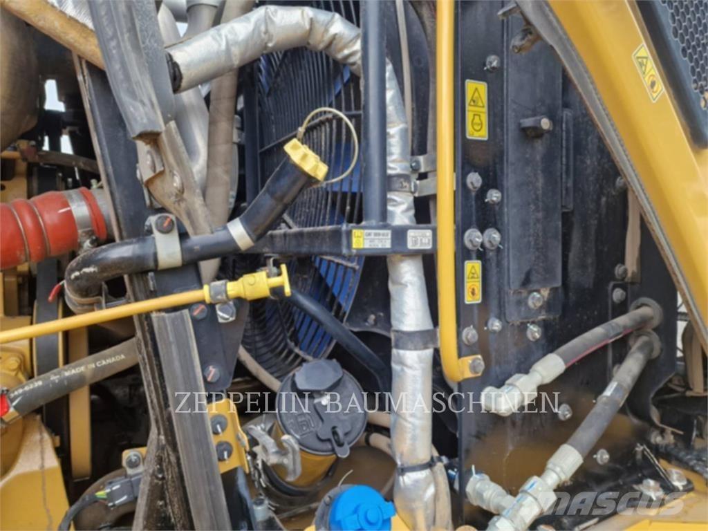 CAT 966M 轮式装载机