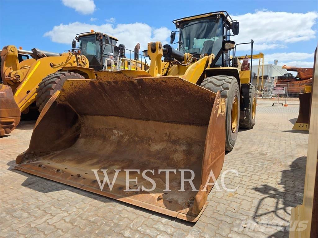 CAT 966M 轮式装载机