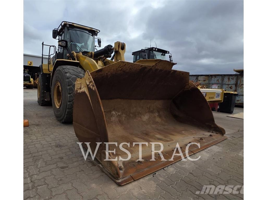 CAT 966M 轮式装载机