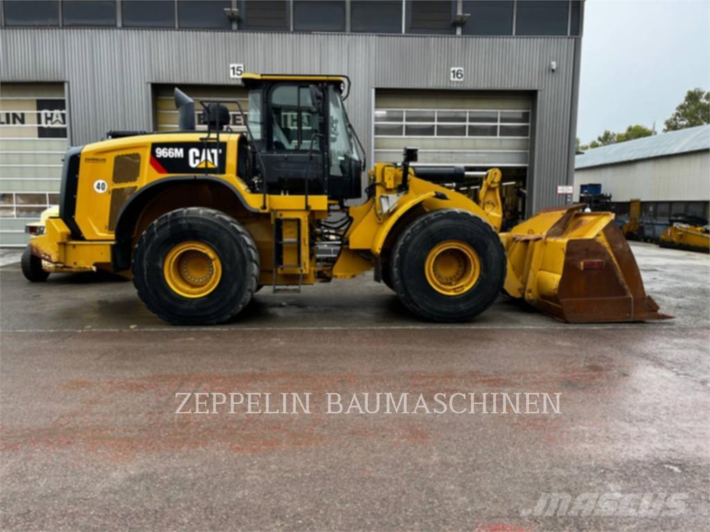 CAT 966M 轮式装载机