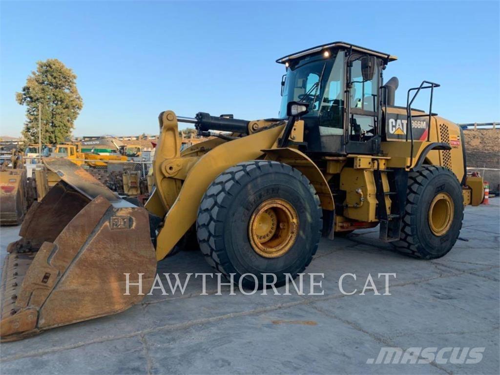 CAT 966M 轮式装载机