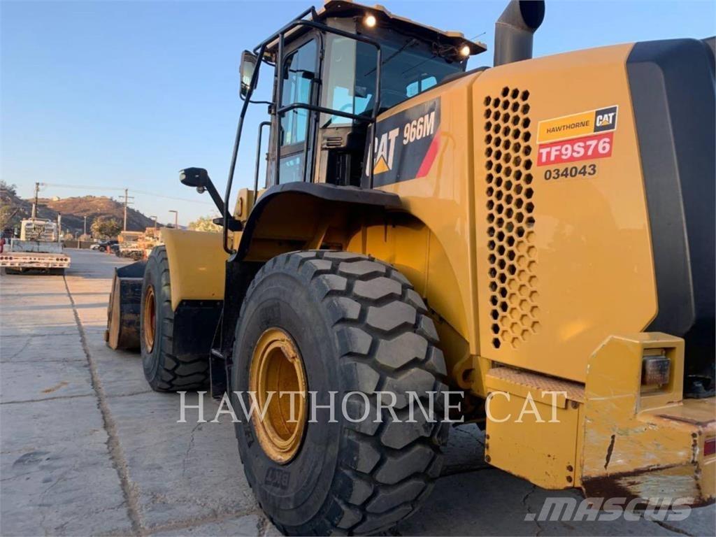 CAT 966M 轮式装载机