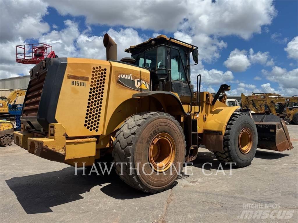 CAT 966M 轮式装载机